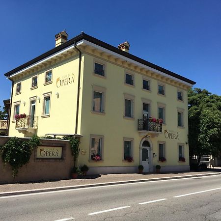 Hotel Opera Dossobuono Exterior photo