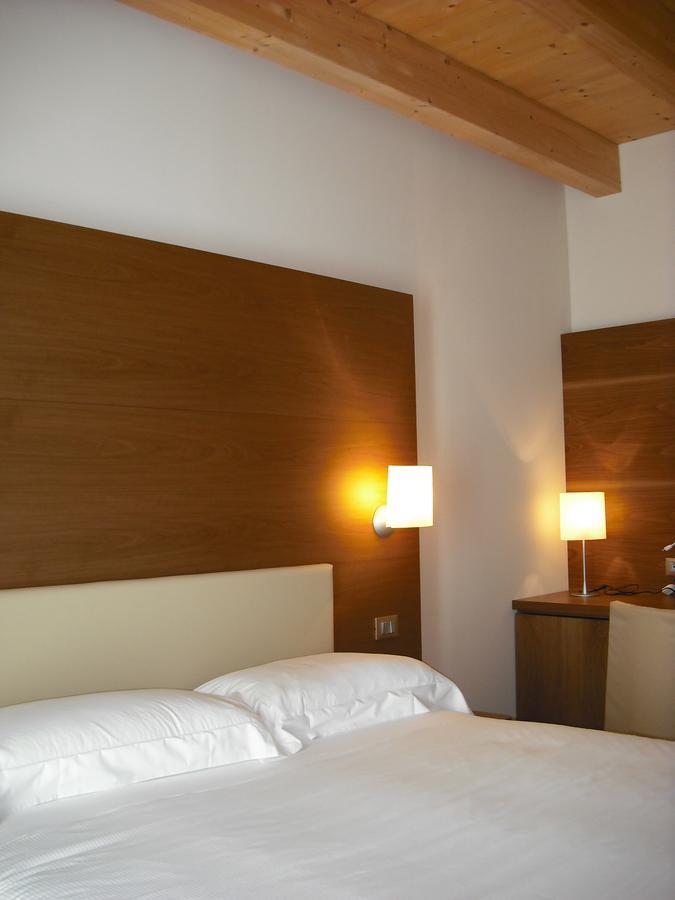 Hotel Opera Dossobuono Room photo